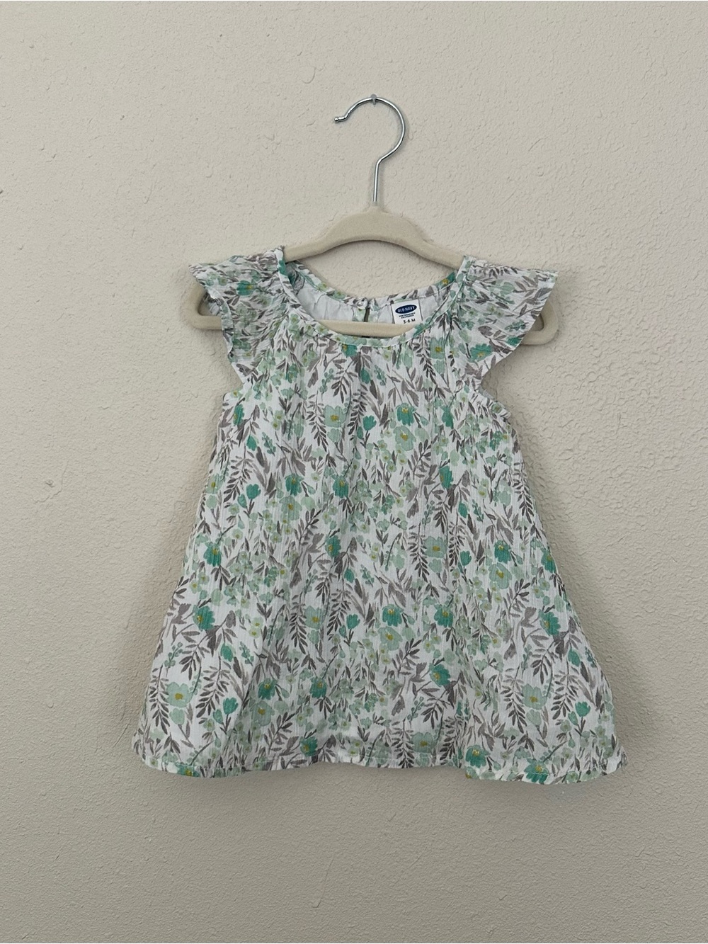Old Navy Floral Flutter-Sleeve Dress for Baby- Green
